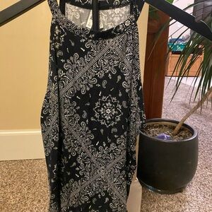 Mudd Black and White Paisley Crop Top